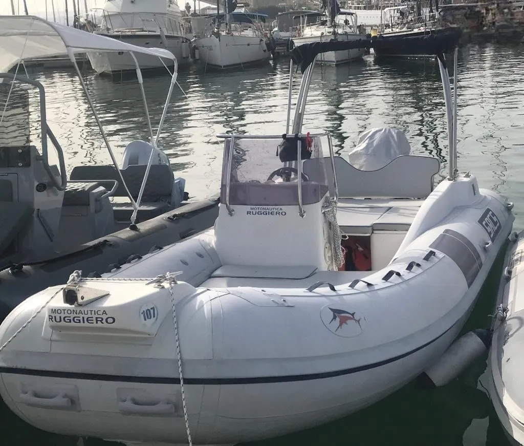 Explore Siracusa on a 5.5m Rental Motor Boat SACS Jamaica