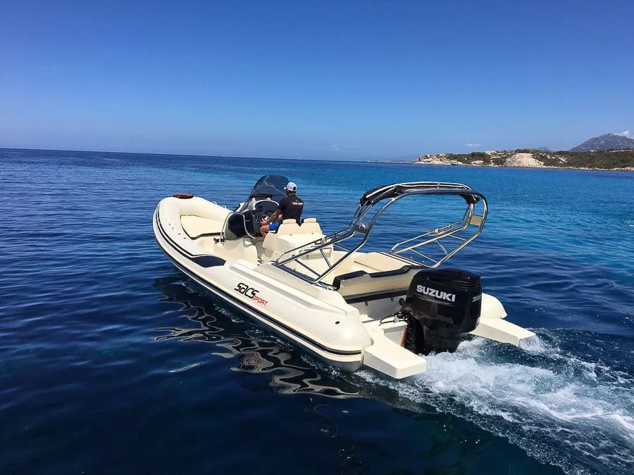 9m Calvi SACS S Motor Boat Hire