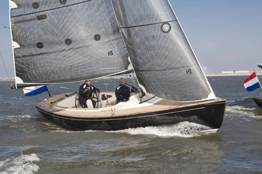 Mola 11 Breege Charter Boat - 1