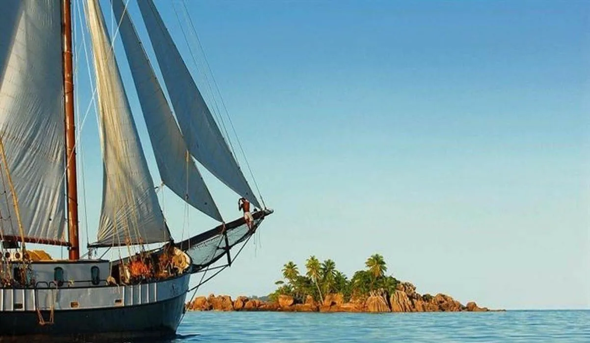 Sea Pearl Charter Boat