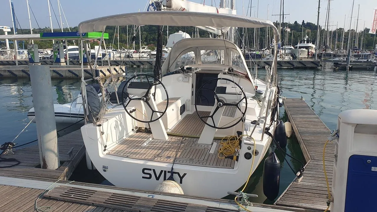 Svity Mietboot