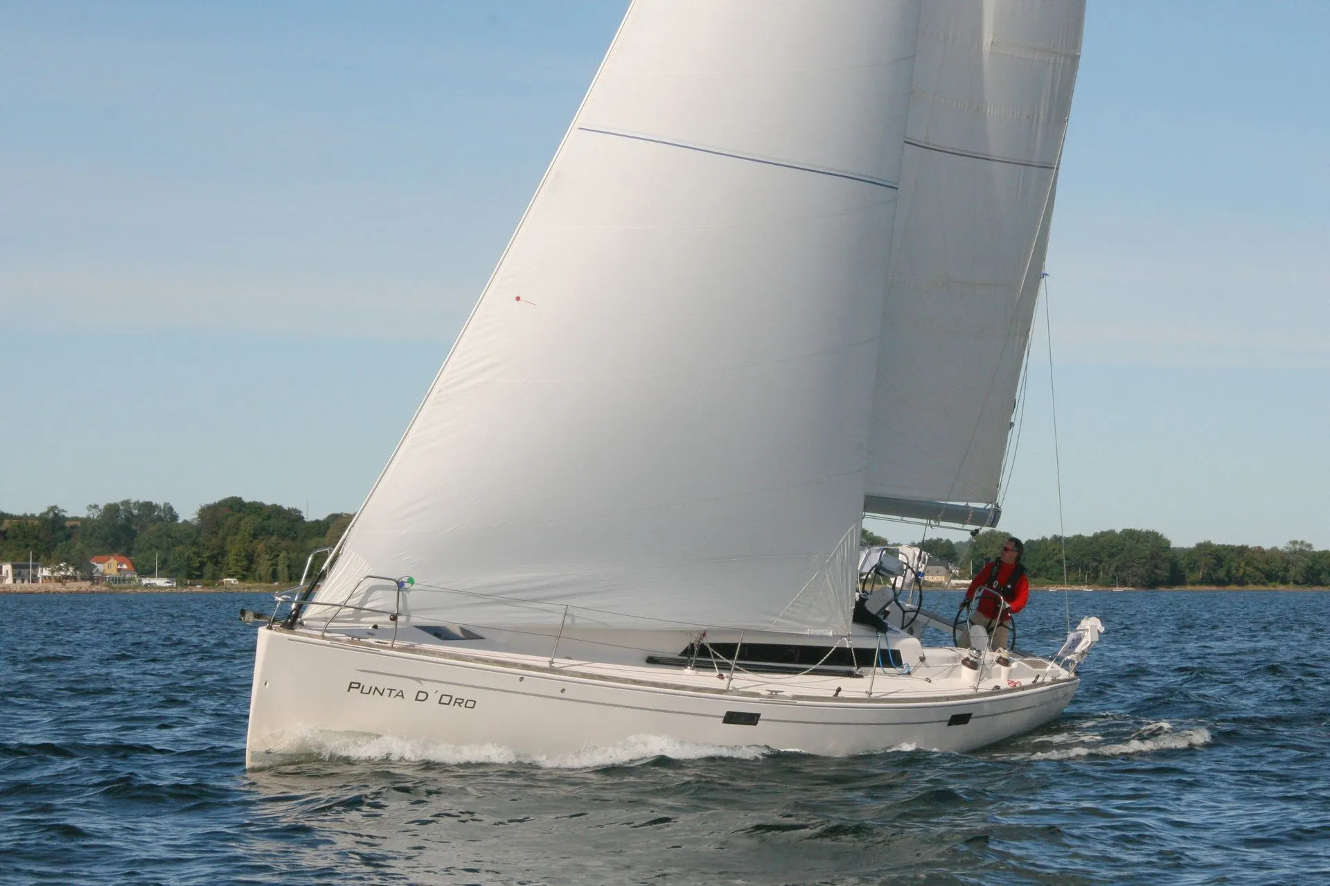 Punta D'Oro Charter Boat