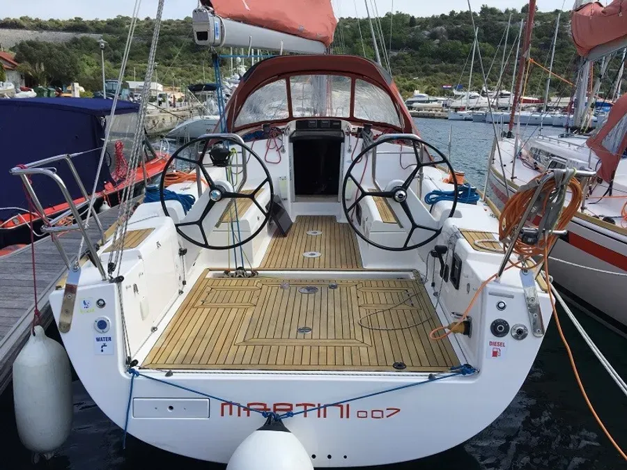 Explore Izola on a 11.5m Rental Salona 38