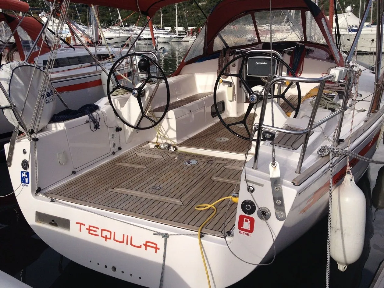 Tequila Charter Boat - 1