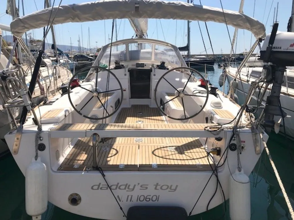 13.5m Athens Sailing Yacht Salona 44 Hire
