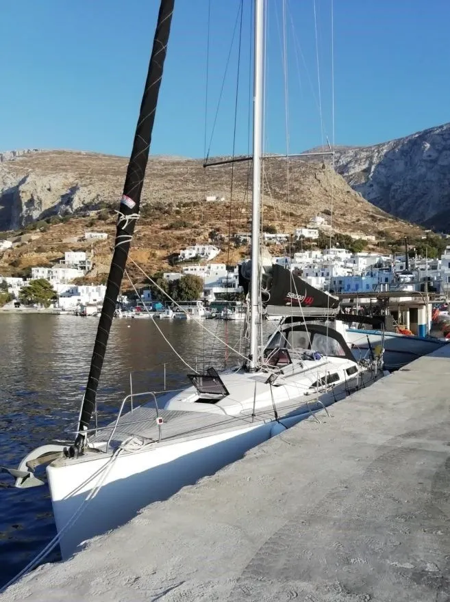 Sousouni Charter Boat