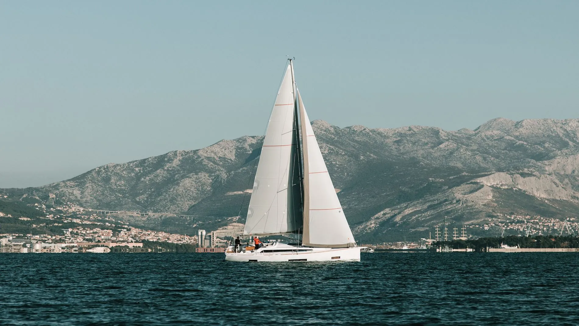 Rent a 14m Sailing Yacht Salona 46 in Portorož