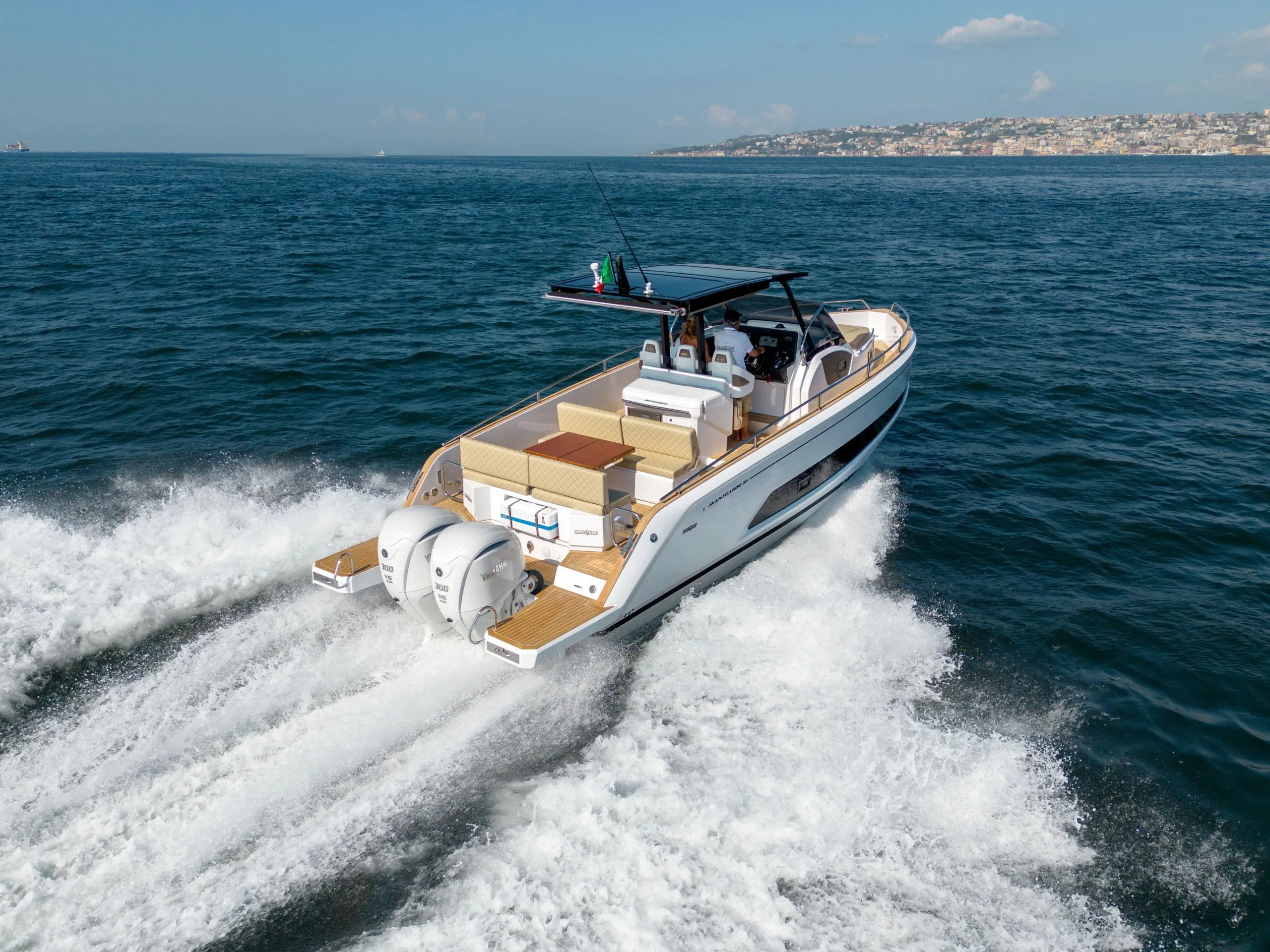 Avant Garde 1.1 Mietboot - 2