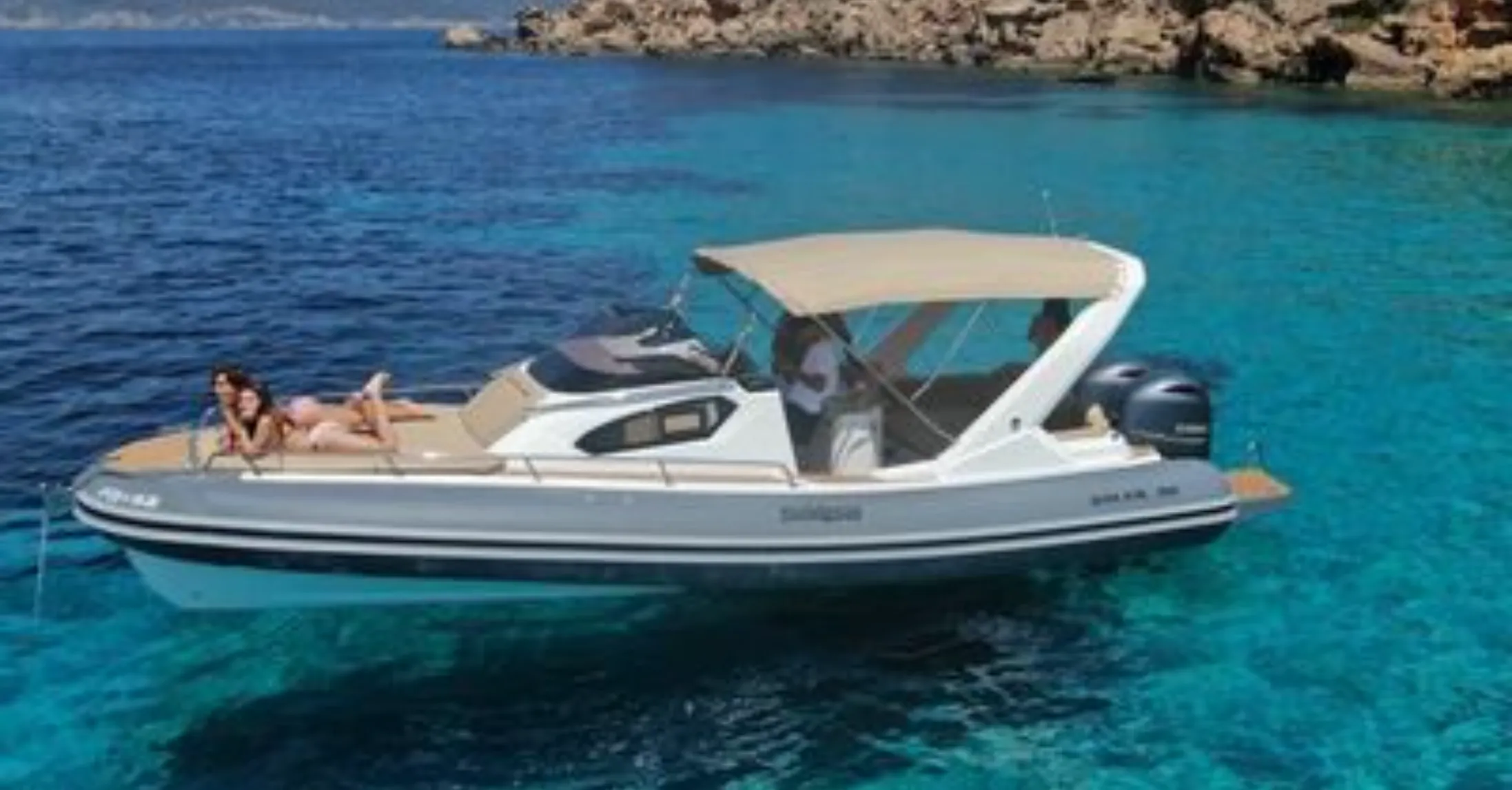 9.15m Santa Eularia des Riu Motor Boat Salpa Soleil 30 Hire