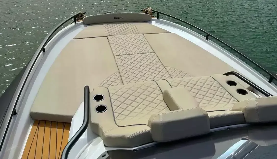 Fetoaplez DRC Charterboot - 5