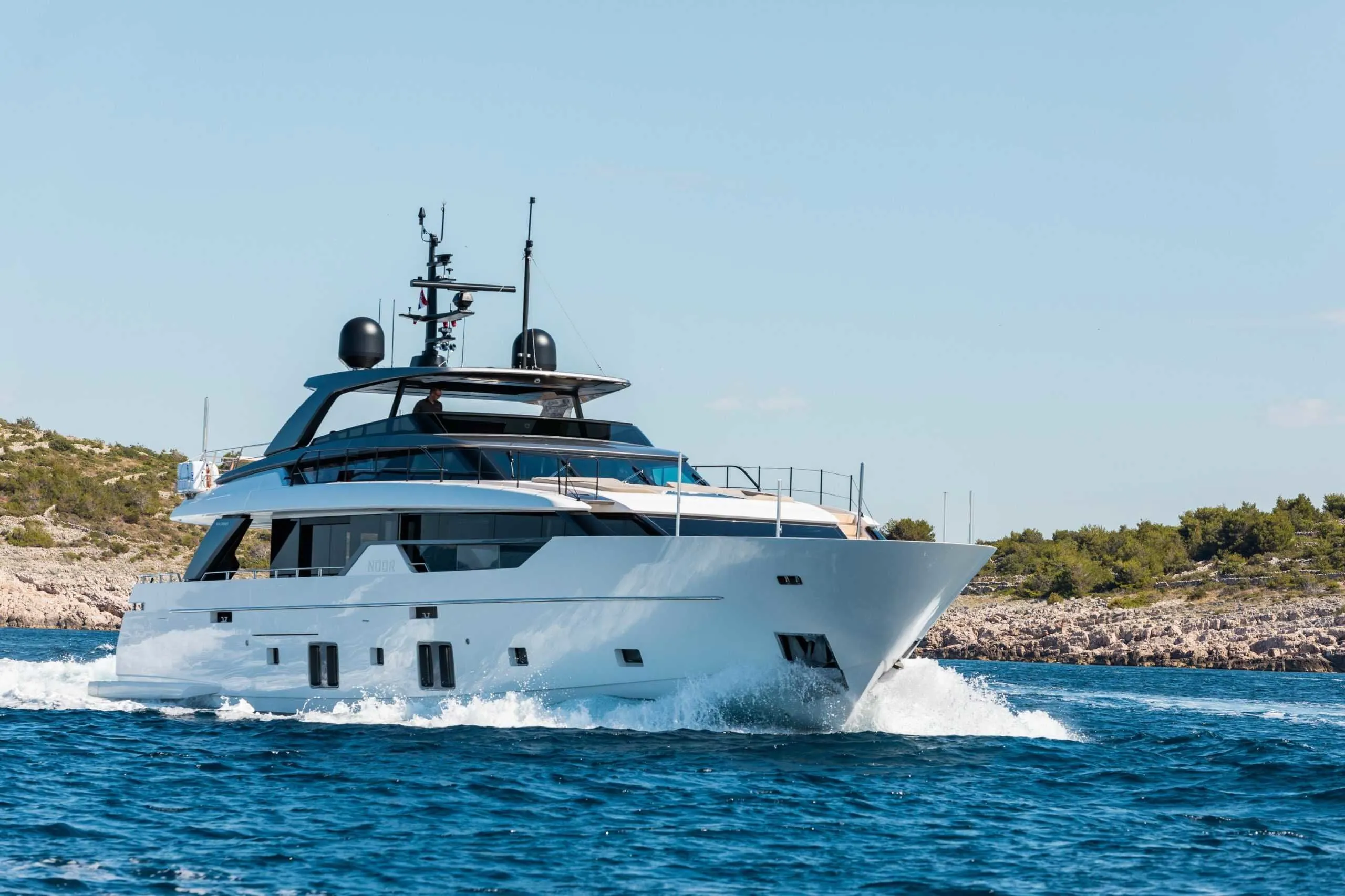 Noor 2 Charter Boat