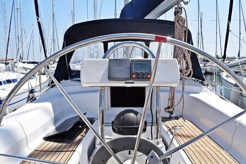Rent a 11.2m SAS Vektor 36 in Biograd na Moru