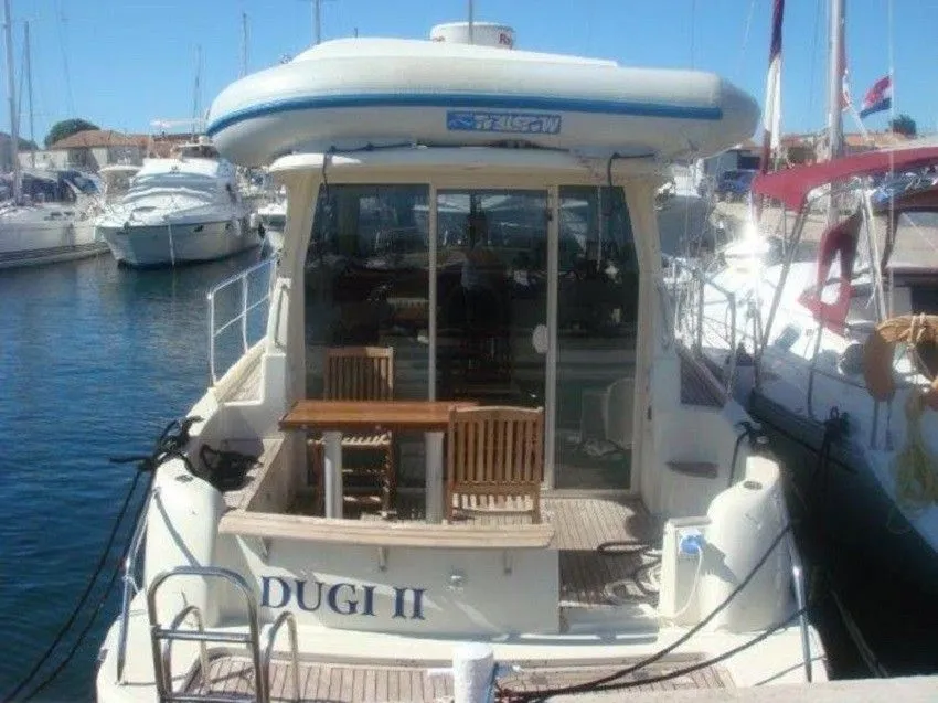 Dugi 2 Charter Boat