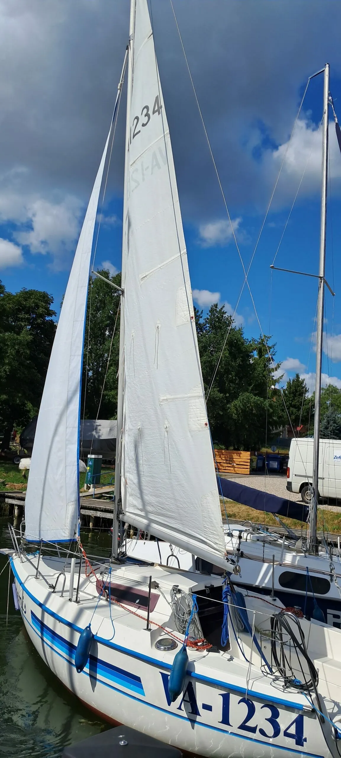 Artemis Charter Boat - 4