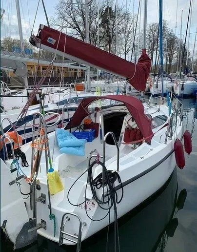 Rent a 6.6m Sailing Yacht in Rydzewo