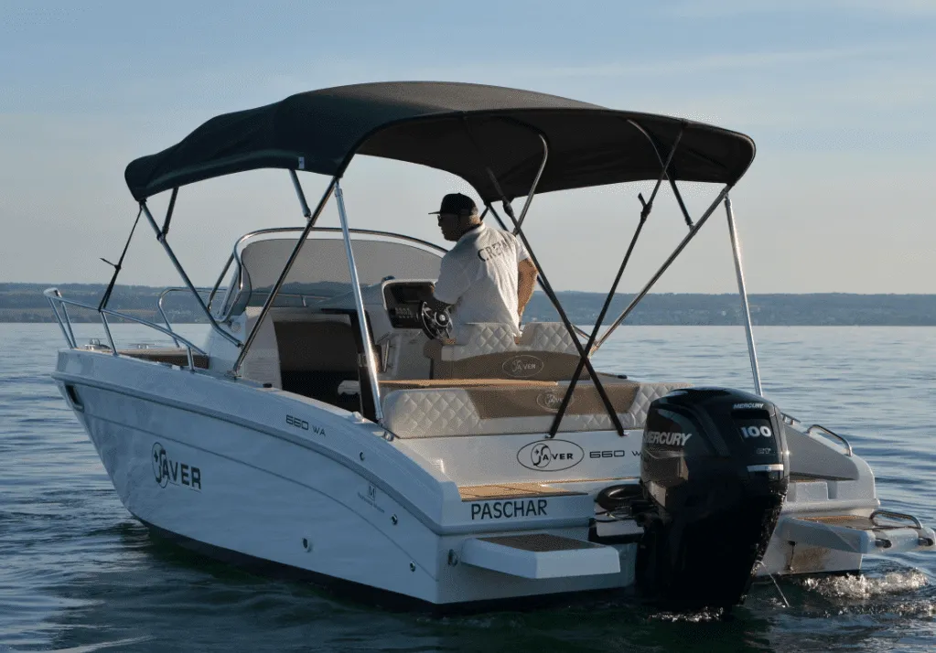Charter a 7.2m Boat in Meersburg