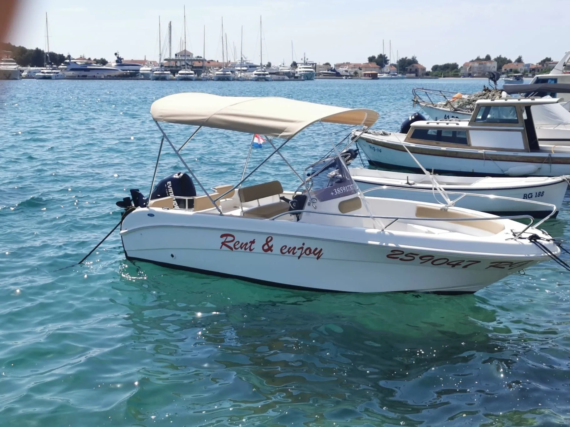 Explore Rogoznica on a 5.4m Rental Motor Boat Saver Open 550