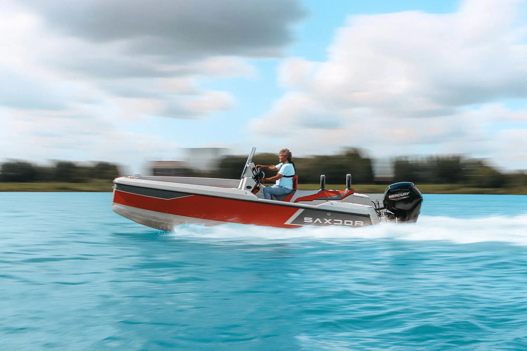 Charter a 5.94m Saxdor 200 Sport Motor Boat in Gdynia