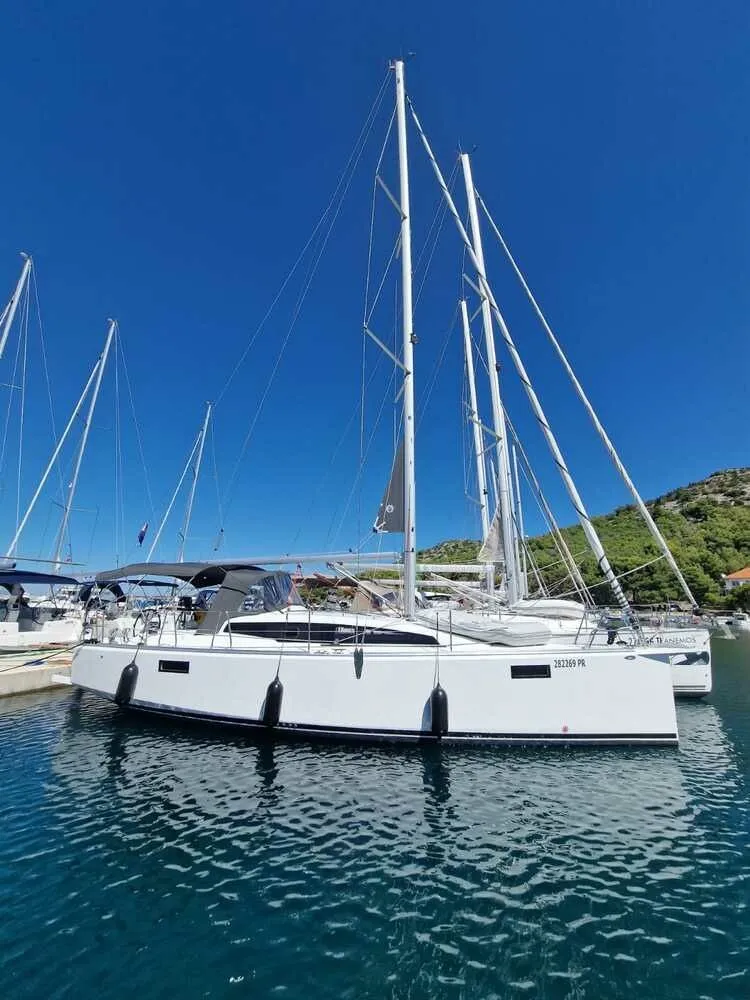 Fantasy Charter Boat