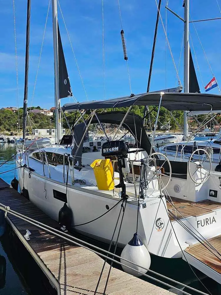 Чартер Furia - 4