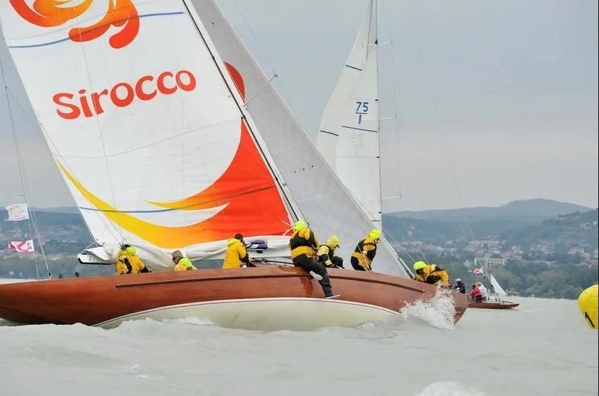 Sirocco Charter Boat
