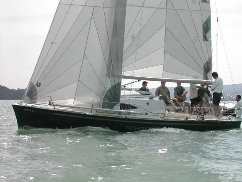 Explore Alsoors on a 9.6m Rental Boat