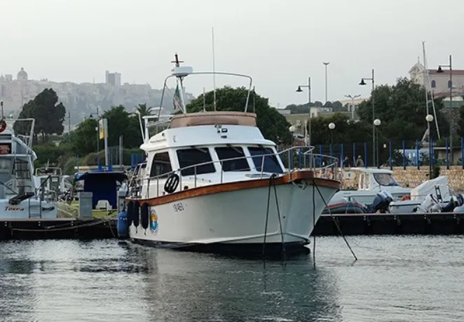 Perla di Mare Charter Boat