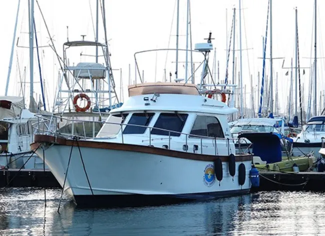 Perla di Mare Charter Boat