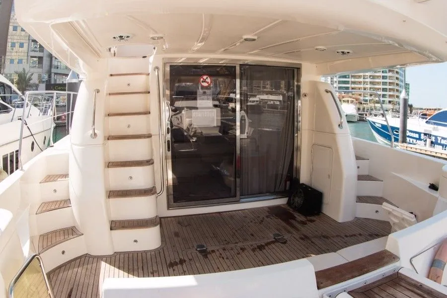 Чартер Cozmo 5 - 4