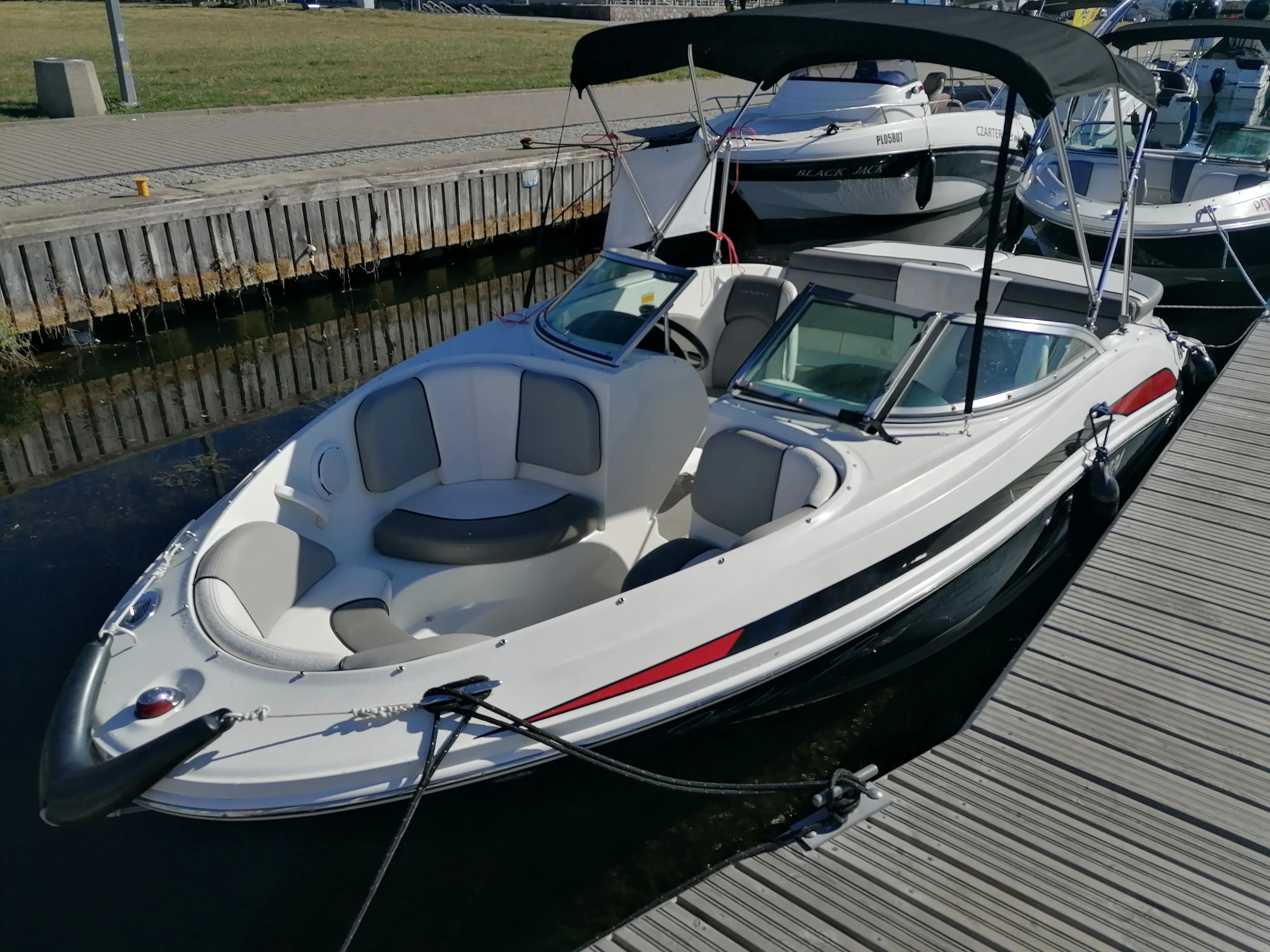 Explore Gizycko on a 5.5m Rental Motor Boat