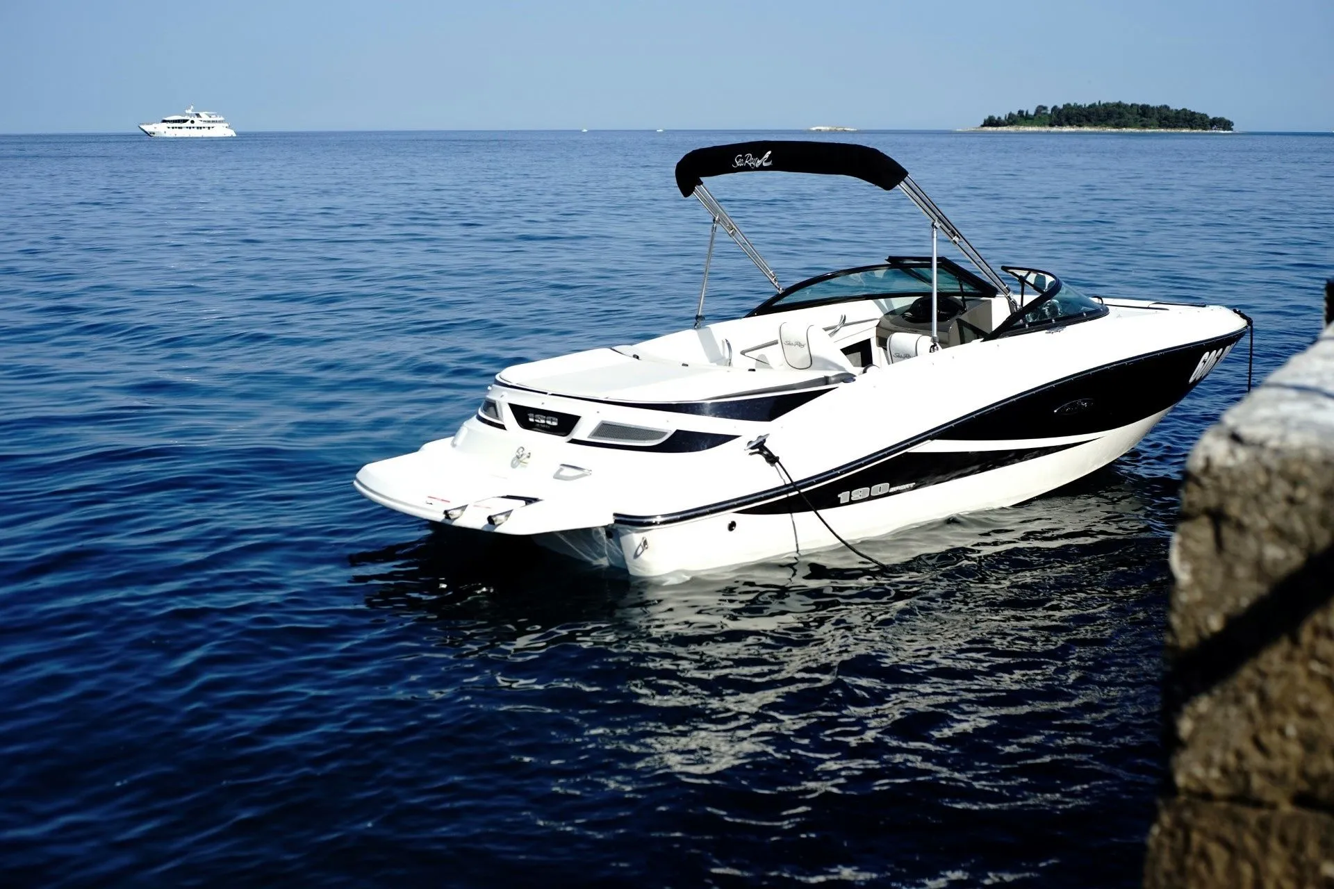 Sport black - Rovinj Charter Boat