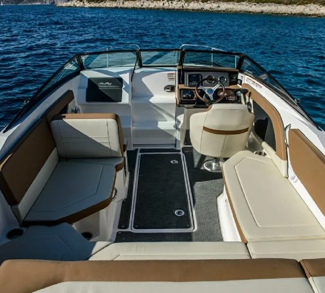 7m Rab Motor Boat Hire
