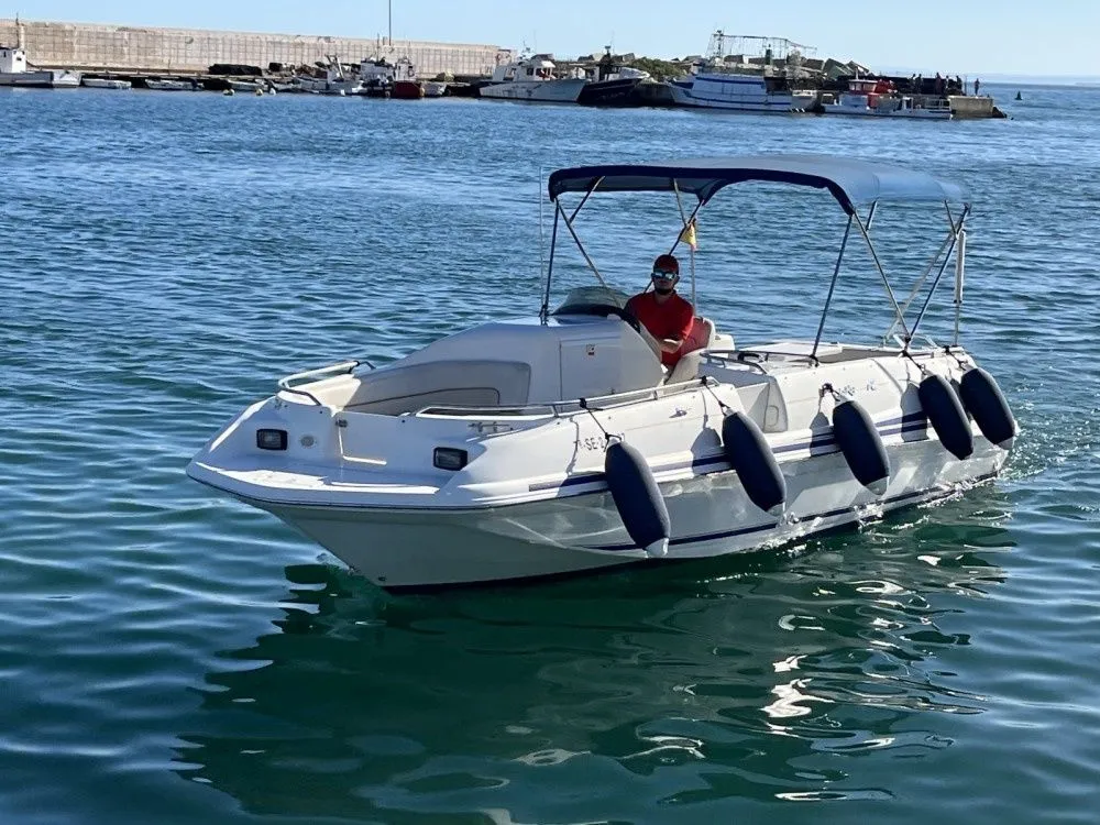 Charter a 7.5m Motor Boat in Marbella