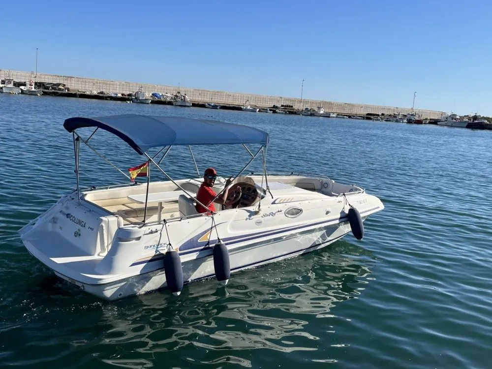 Charter a 7.5m Motor Boat in Marbella