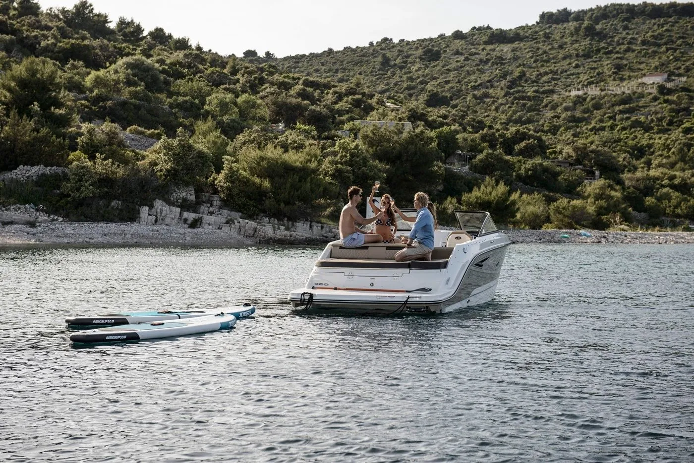 Explore Rab on a 8.08m Rental Motor Boat Sea Ray 250 SS