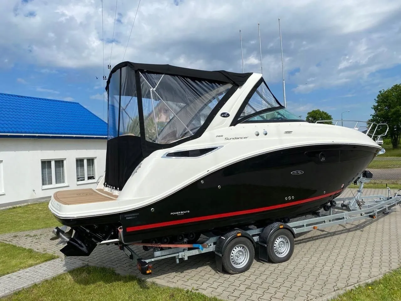 No Name Charter Boat