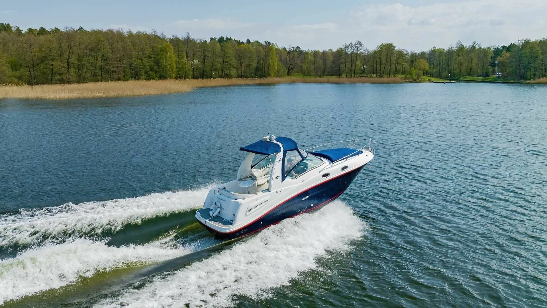SeaRay 265 Kiralık Teknesi