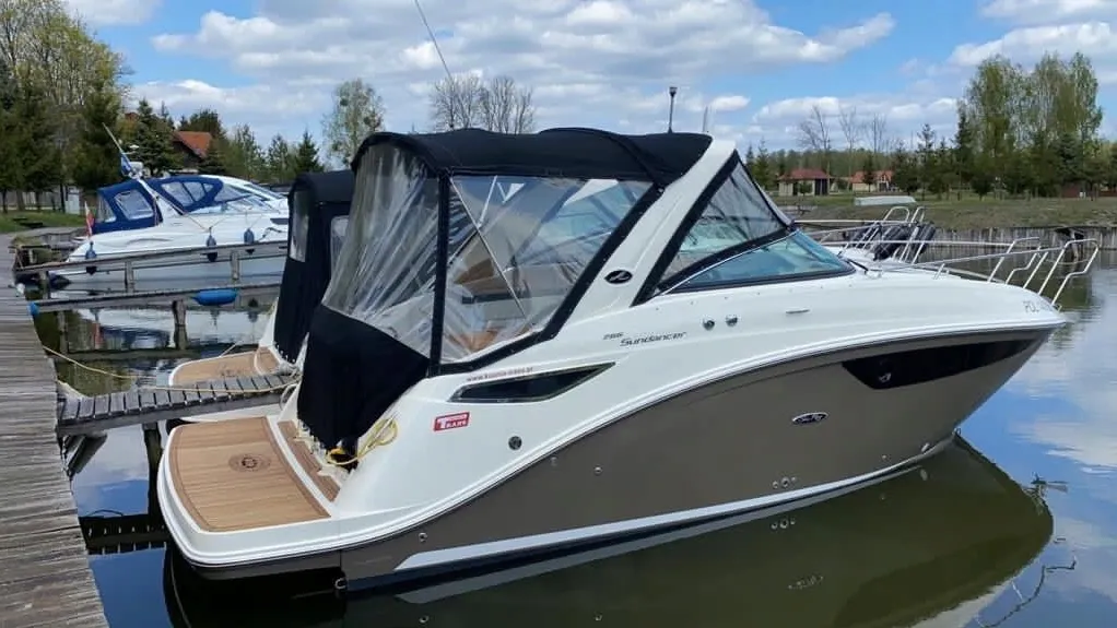 No Name Charter Boat