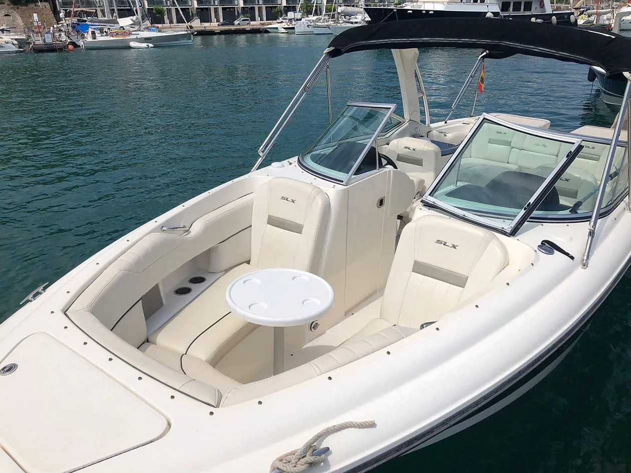 Explore Mahón on a 8.62m Rental Boat