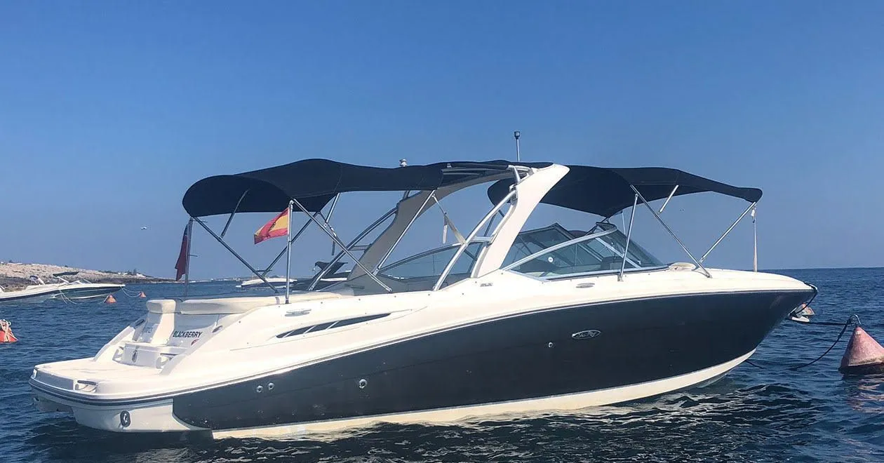 Explore Mahón on a 8.62m Rental Boat