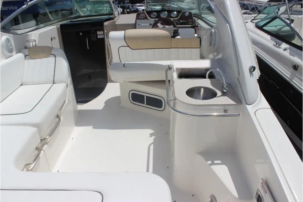 Explore Cala Jondal on a 9m Sea Ray 270 Motor Boat Rental