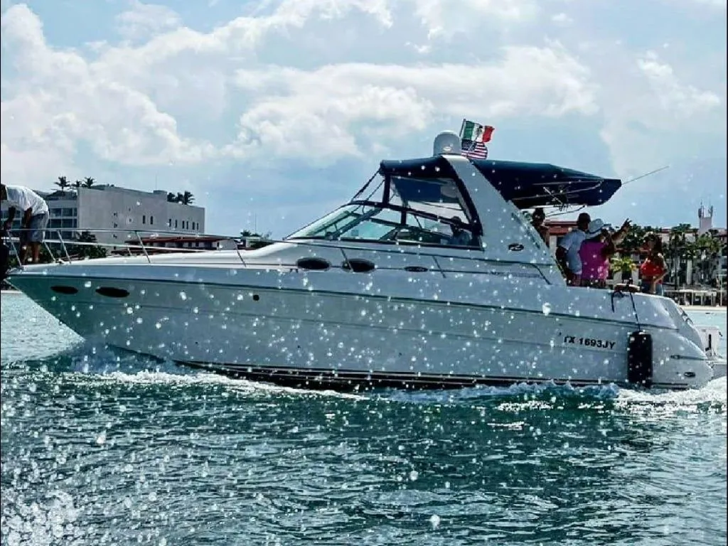 Cancun 9.6m Kiralık Motoryat Sea Ray 310 SLX