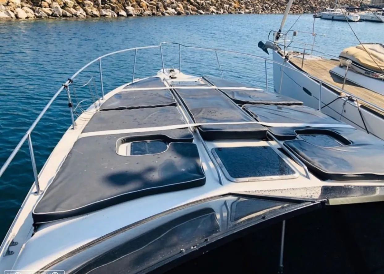Explore Cascais on a 12m Rental Boat