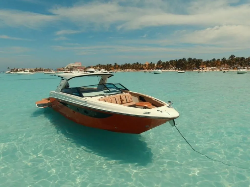 Лодка - Взять в чартер 12м Sea Ray 400 в Канкун