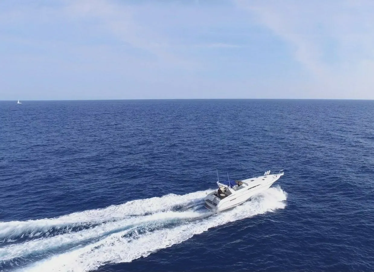 Rodos Kiralık Sea Ray 420 Sundancer 14m Motoryat