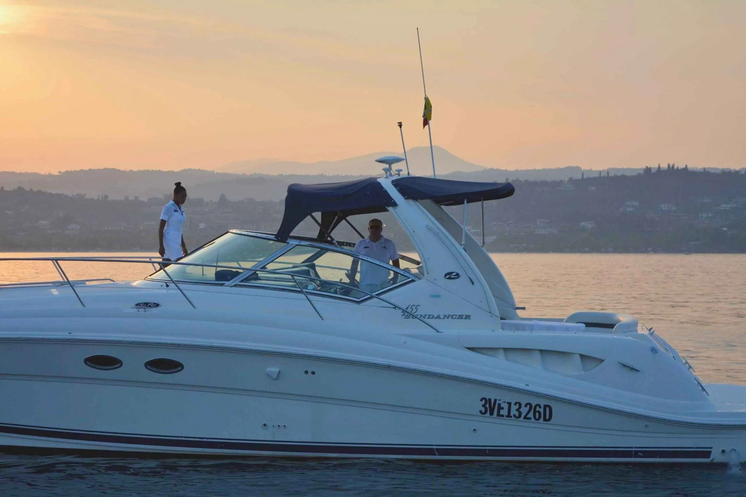 Чартер More - 5