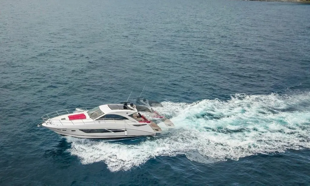 Blanco Perla Mietboot - 3