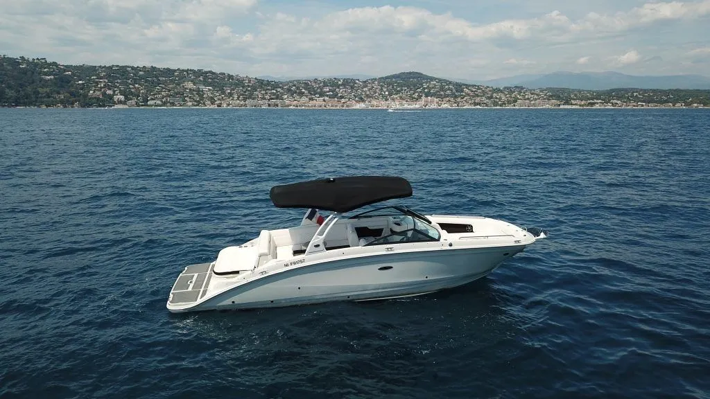 Petit Cadeau Charter Boat