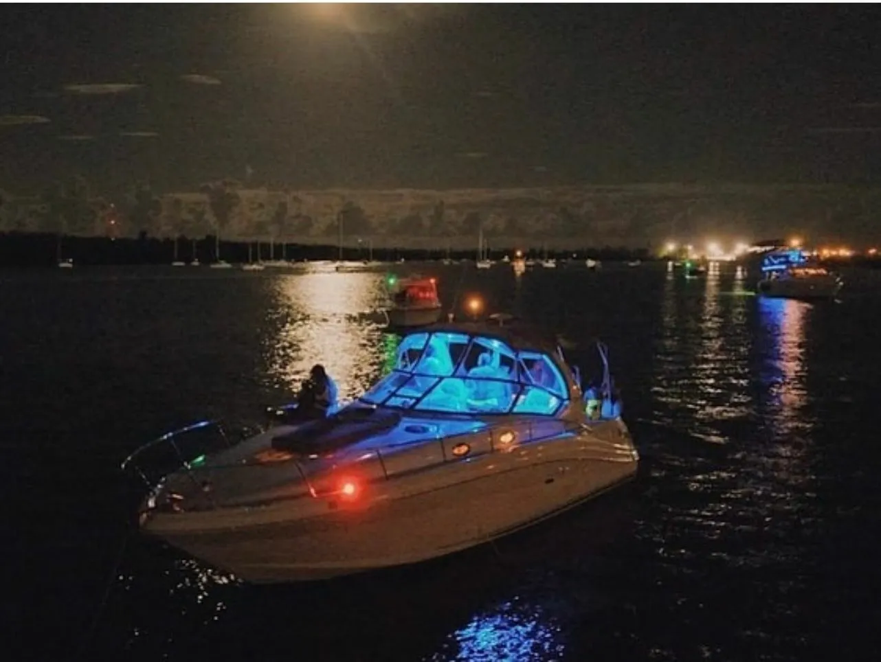 Miami Boss лодка на прокат