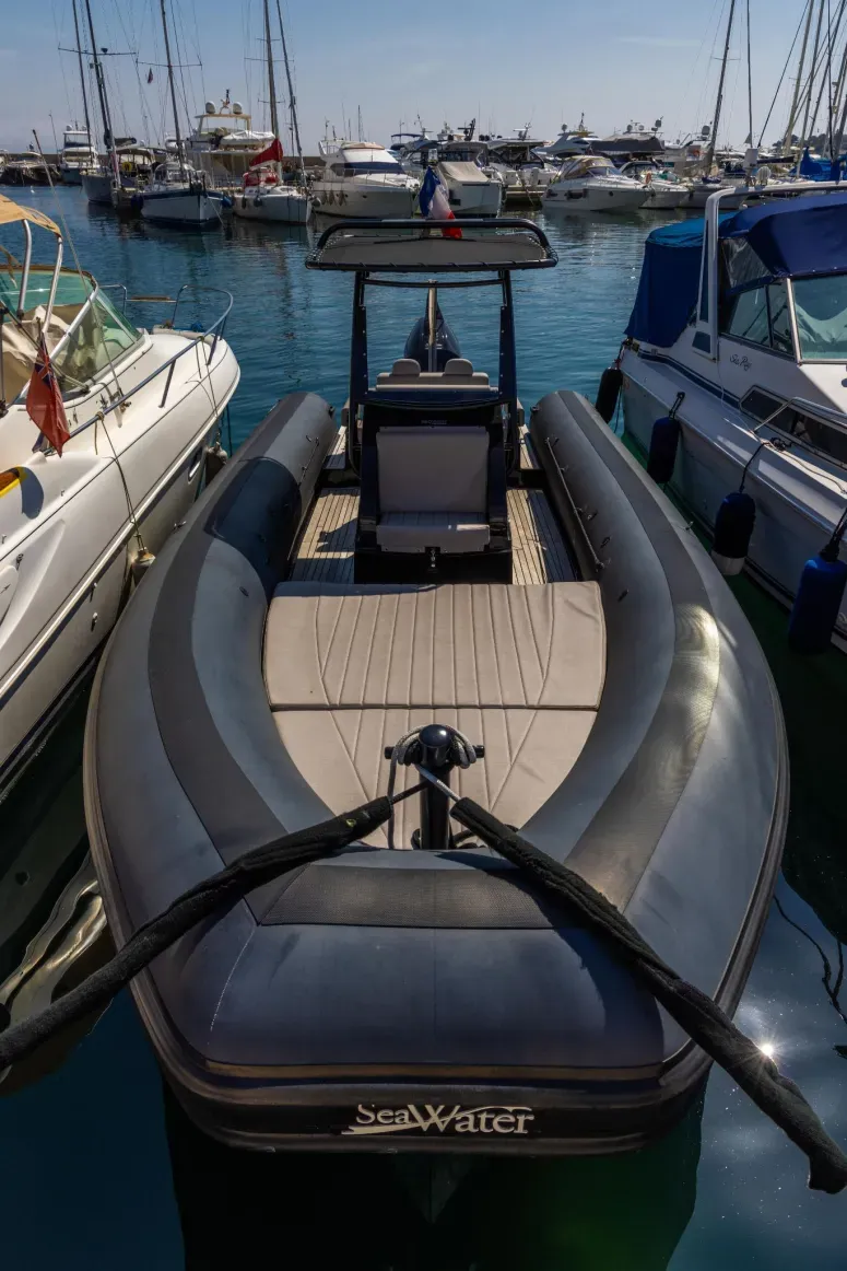 4.5m Saint-Jean-Cap-Ferrat Motor Boat Hire